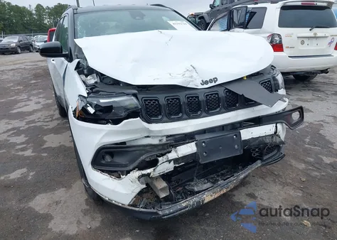 2023 Jeep Compass Altitude 4X4 from USA, damaged, VIN 3C4NJDBN0PT500580